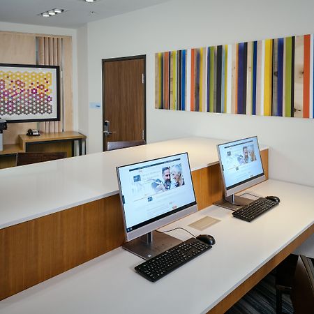 Holiday Inn Express & Suites - Medford By Ihg Kültér fotó