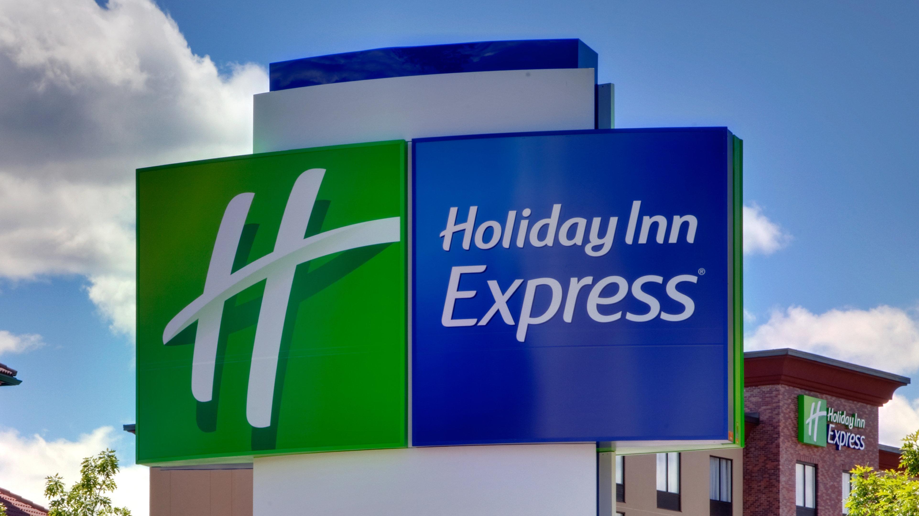 Holiday Inn Express & Suites - Medford By Ihg Kültér fotó