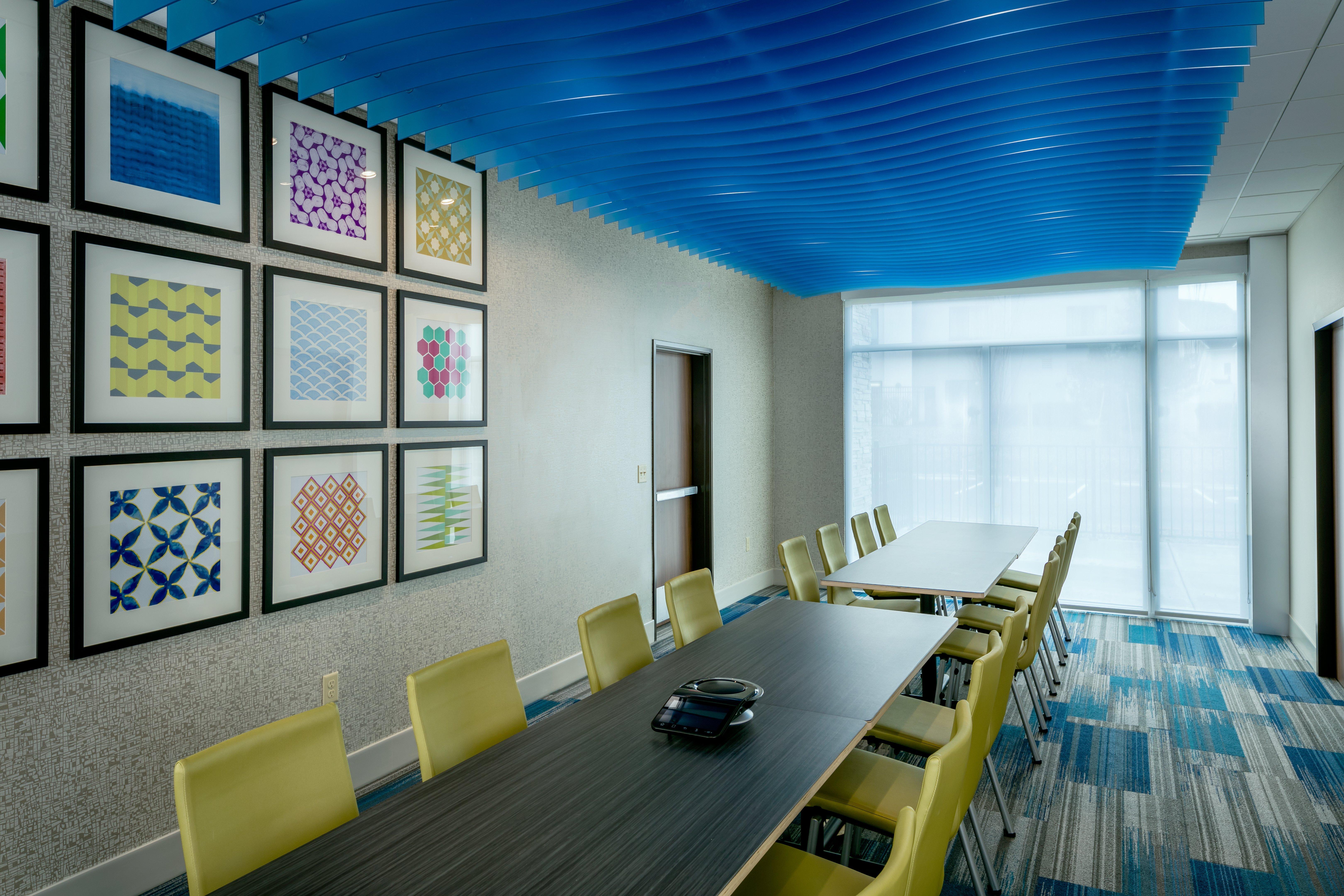 Holiday Inn Express & Suites - Medford By Ihg Kültér fotó